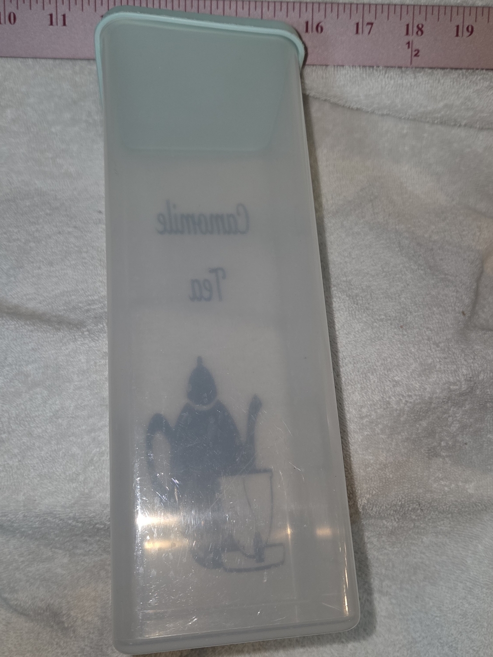 Tupperware Tea Storage Container - Picture 7 of 7